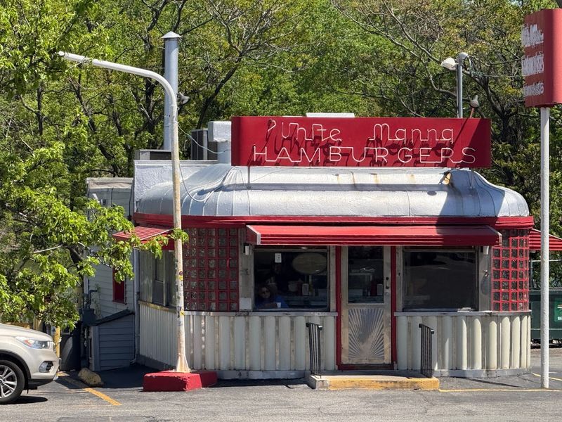 White Manna Diner - Hackensack
