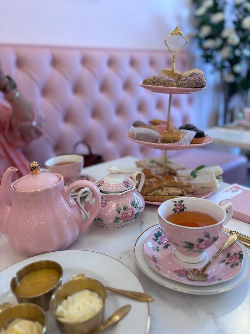 Every detail here makes afternoon tea feel like a special occasion