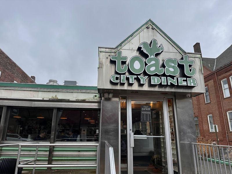 Toast City Diner - Red Bank