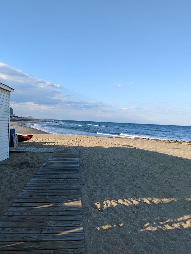 Allenhurst Beach, Allenhurst
