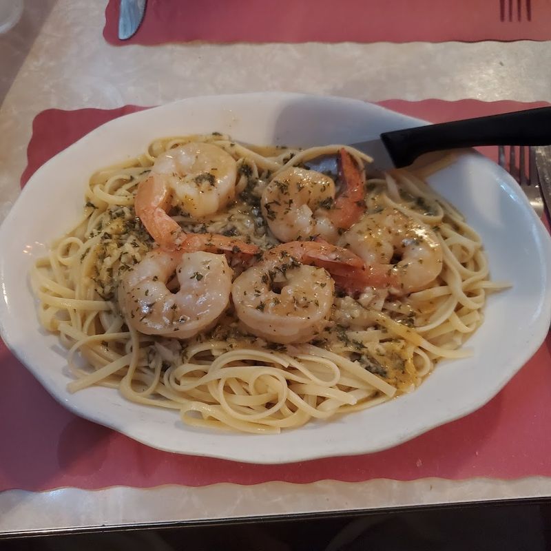 There&rsquo;s more to order here than just the famous pizza