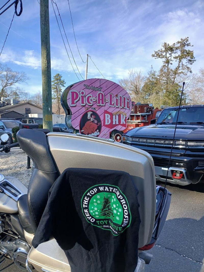 This old-school roadside spot still feels like a true Jersey classic