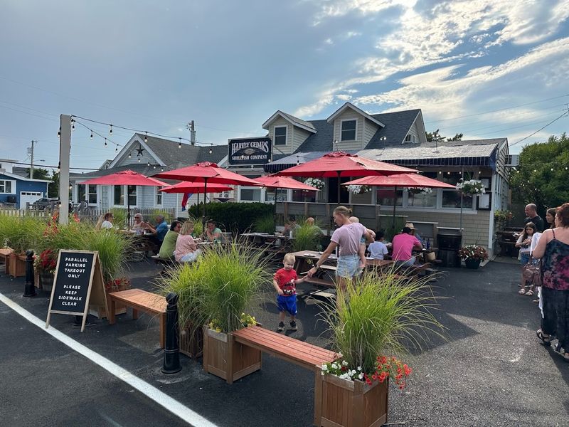 Harvey Cedars Shellfish Company - Harvey Cedars, LBI