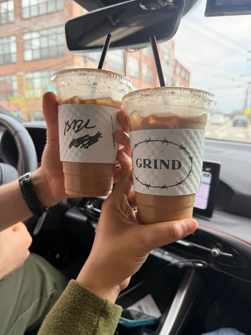 A Bergen-Lafayette caf&eacute; that feels like part of the community