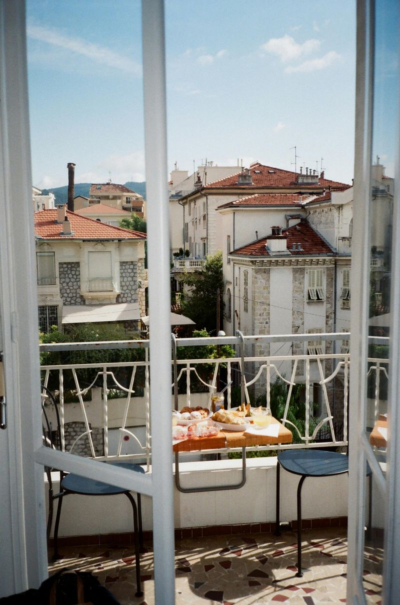 Hanging Table