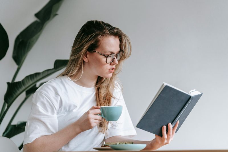 Create a Rhythm Between Solitude and Connection