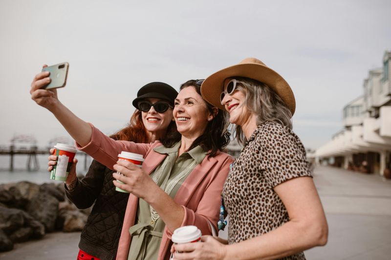 Strengthen Meaningful Friendships