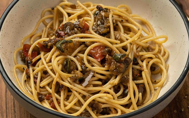 Garlic Butter Spaghetti with Roasted Veggies