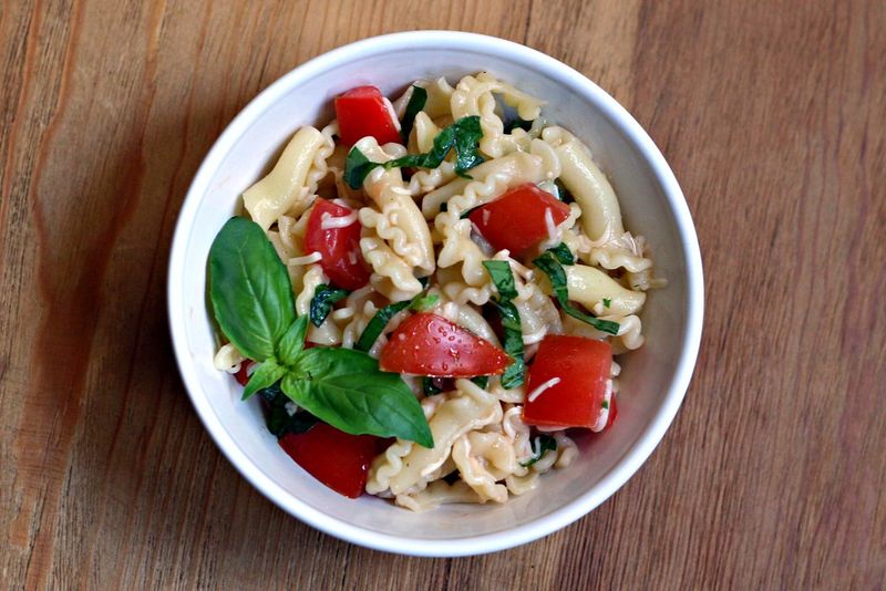 Caprese Spaghetti