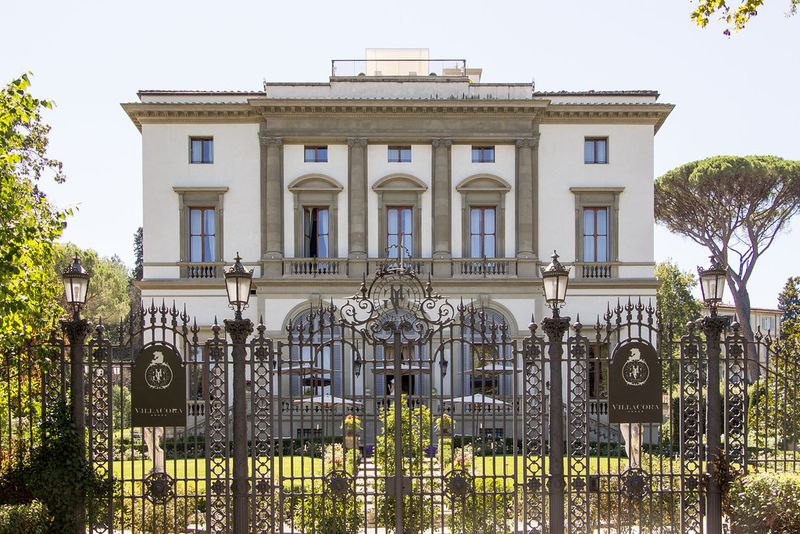 Villa Life in Tuscany, Italy