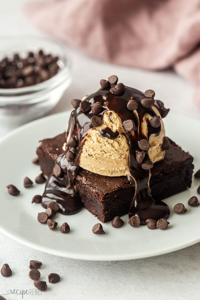 Brownie Sundae
