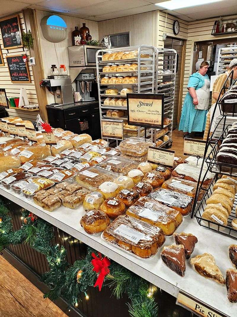 Bread And Cookies