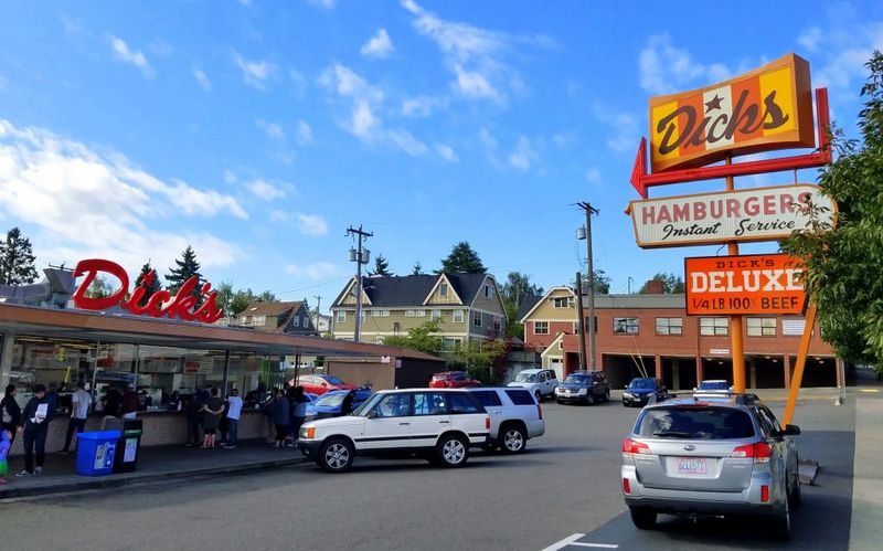 Dick's Drive-In (Washington)