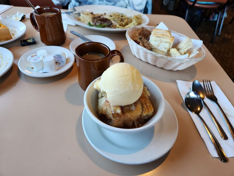 Harner&rsquo;s Bakery and Restaurant &ndash; North Aurora