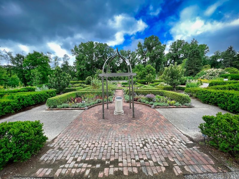Matthaei Botanical Gardens