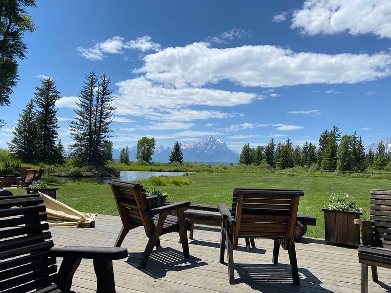 Sunsets, Starlight, And Simple Evenings