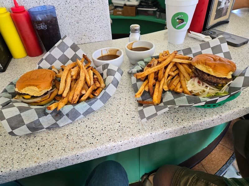 Grub’s Drive-In (Rock Springs)