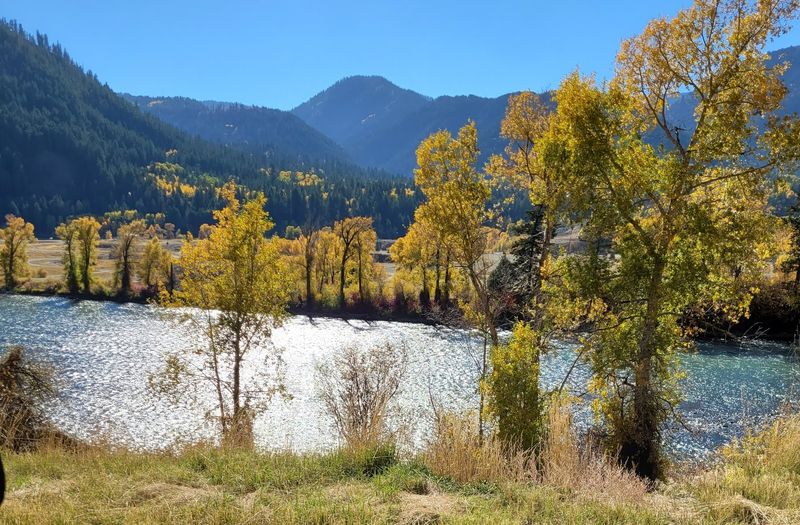 Palisades Reservoir From Alpine