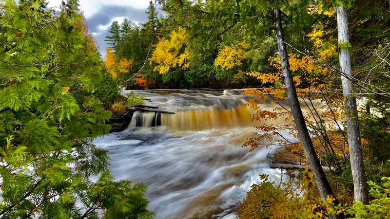 Tahquamenon Falls State Park