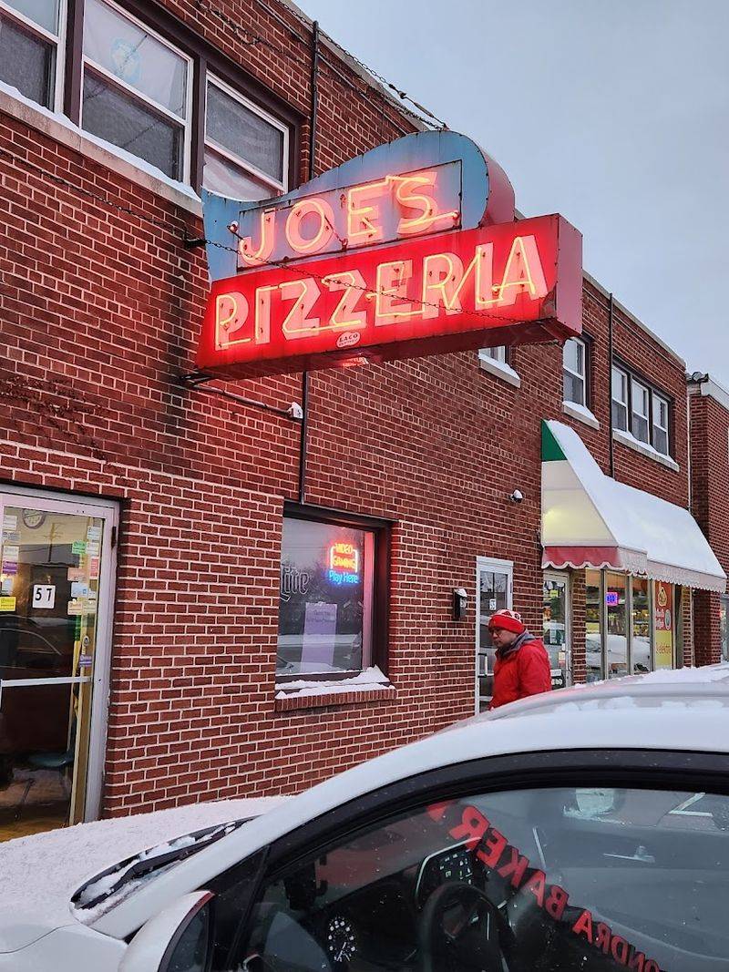Joe's Pizzeria &ndash; Wheeling