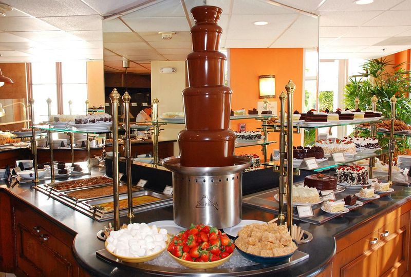 Sweet Start: The Dessert Bar That Runs the Show