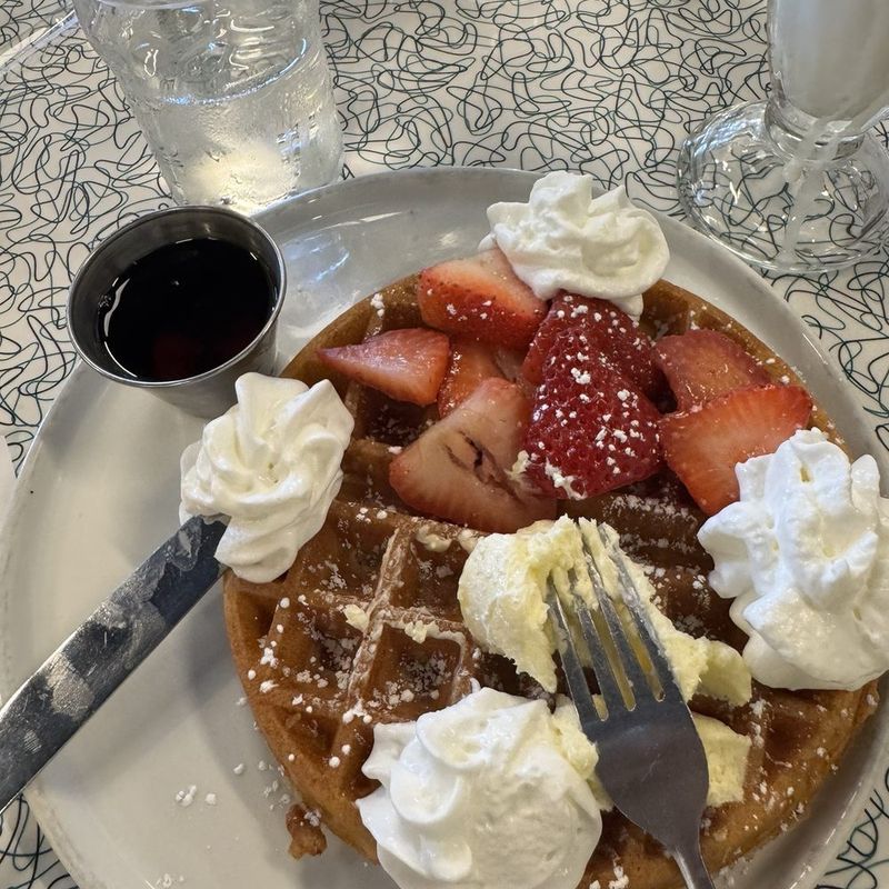 Brunch Wins: Waffles, Eggs, and Morning Comforts
