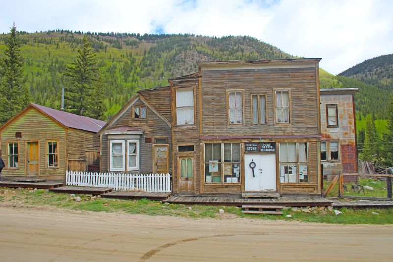 St. Elmo, Colorado