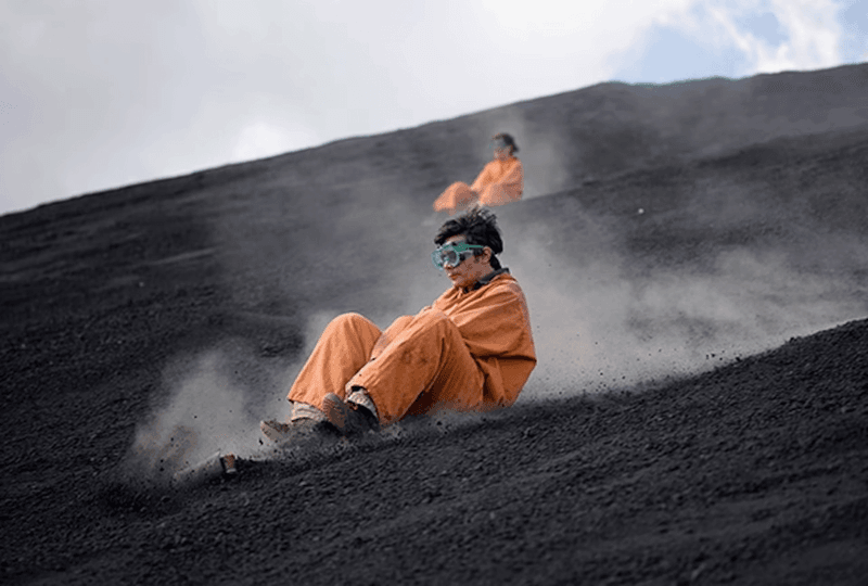 Volcano Boarding, Nicaragua