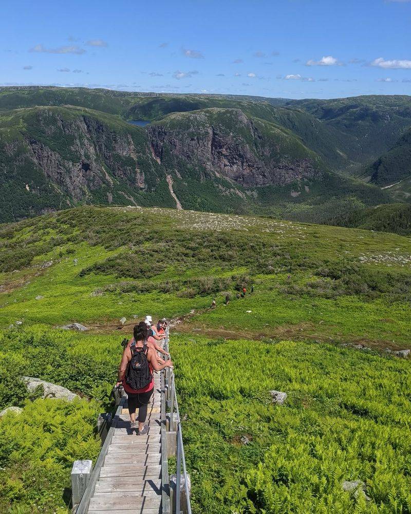 Long Range Traverse, Canada