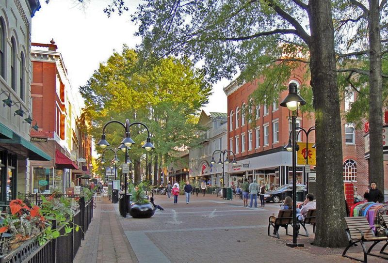 Charlottesville, Virginia