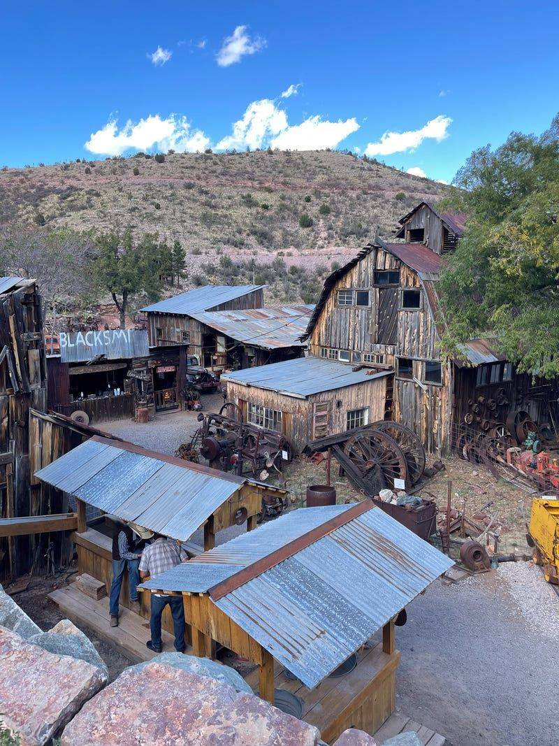 Exploring Ghost Towns in Arizona