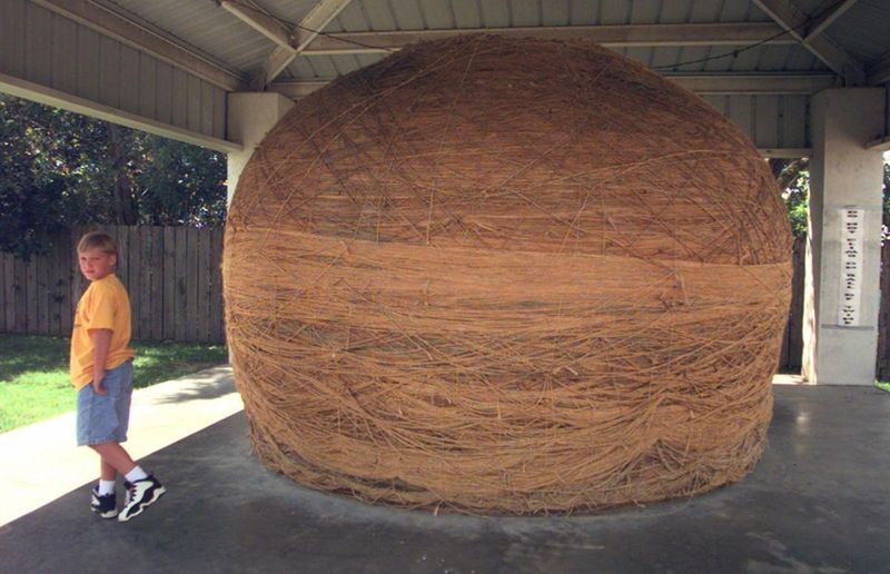 The Giant Ball of Twine, Kansas