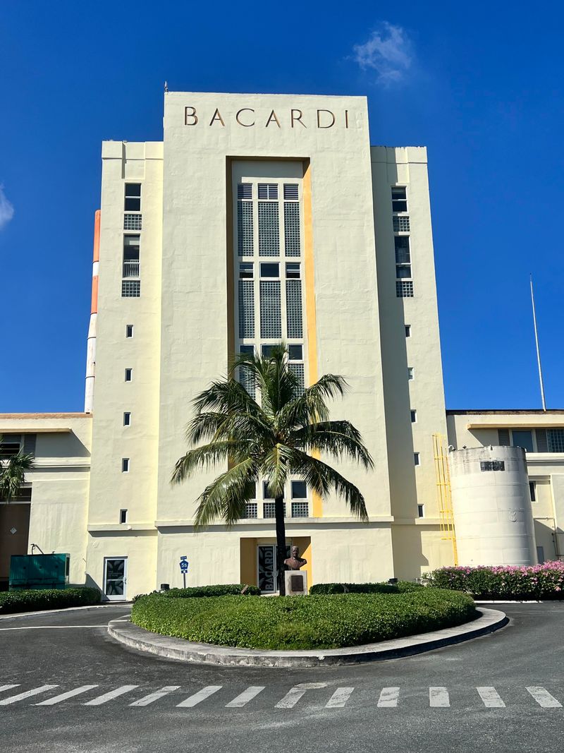 Tour Bacardi Rum Distillery