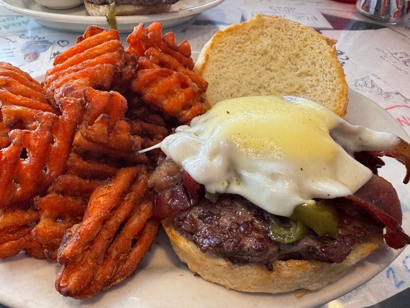 Brooks Burgers (Naples)
