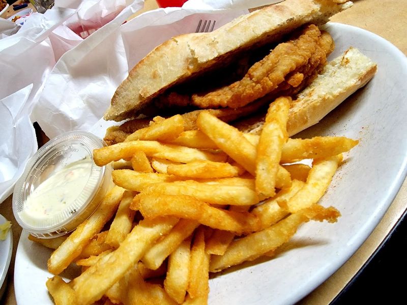 Catfish Deweys (Fort Lauderdale)
