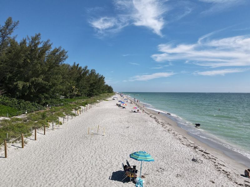 Peaceful Beaches Perfect for Relaxation and Solitude