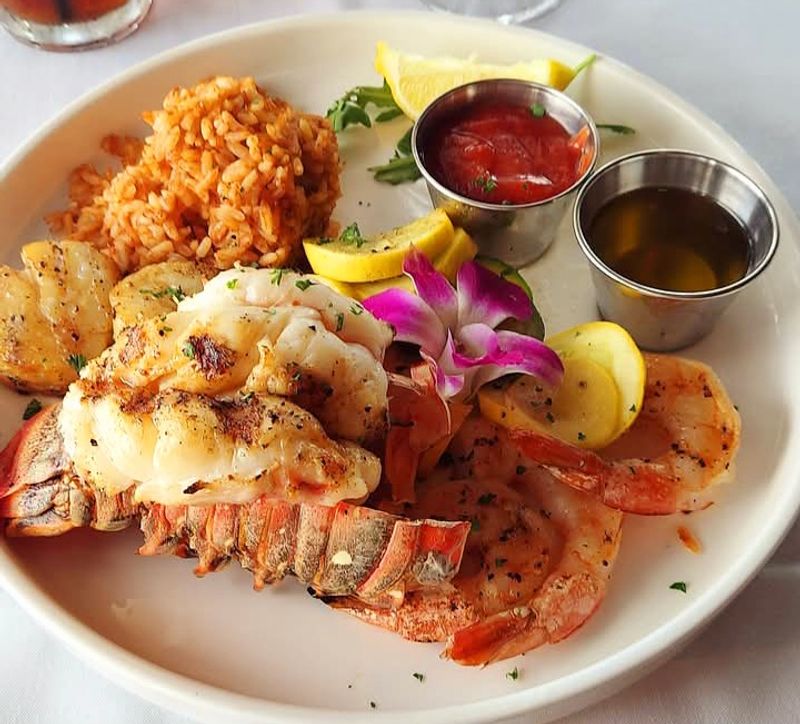 Seafood Menu That Matches the Scenery