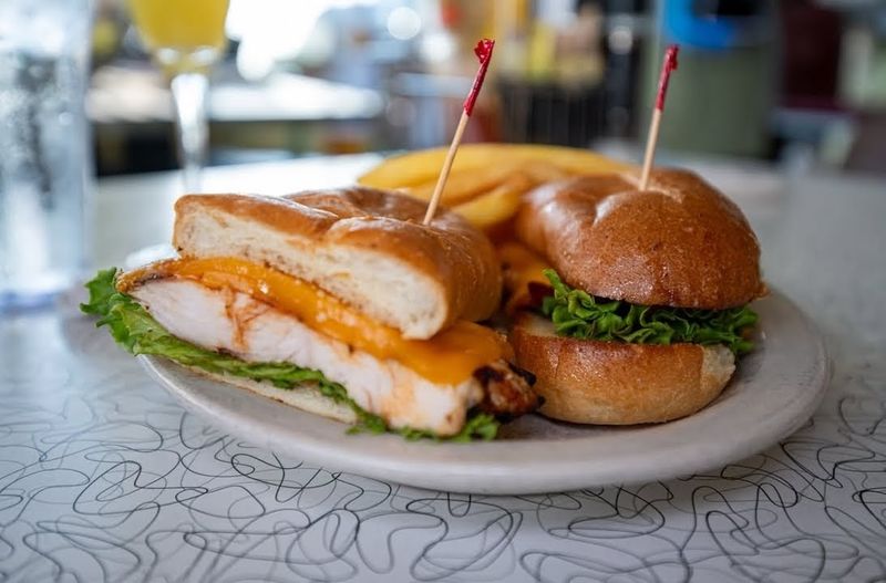 Howley's Restaurant (West Palm Beach)