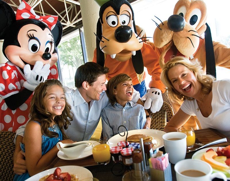 Character Dining Experiences Happen Right in Your Backyard