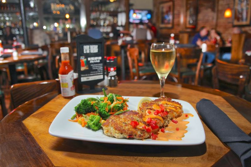 Harry's Seafood Bar & Grille (Lakeland)