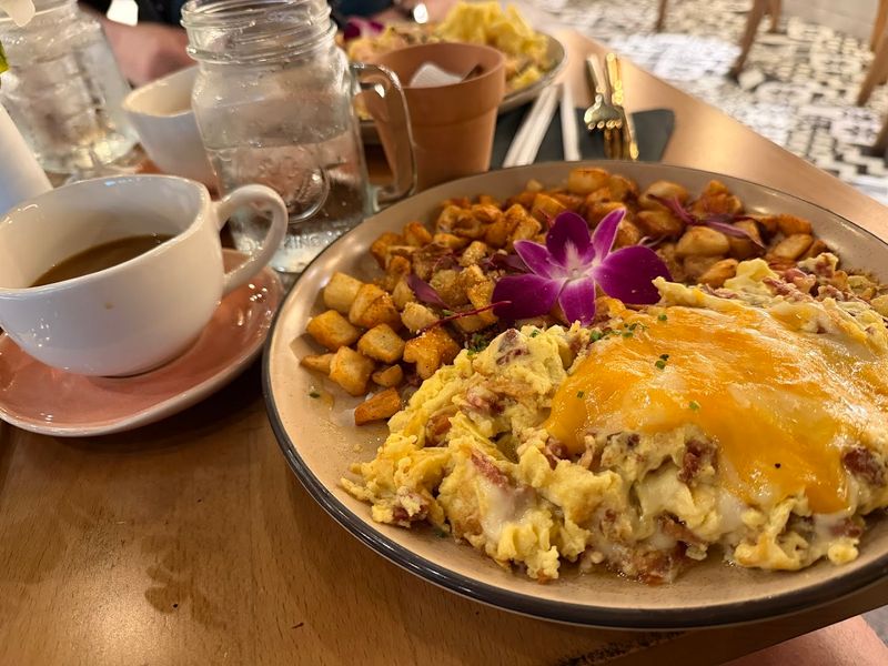 Ham Heaven Benedict with Picture-Perfect Poached Eggs