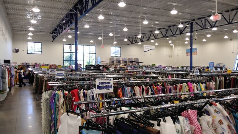 Goodwill 34th Street Superstore (St. Petersburg)