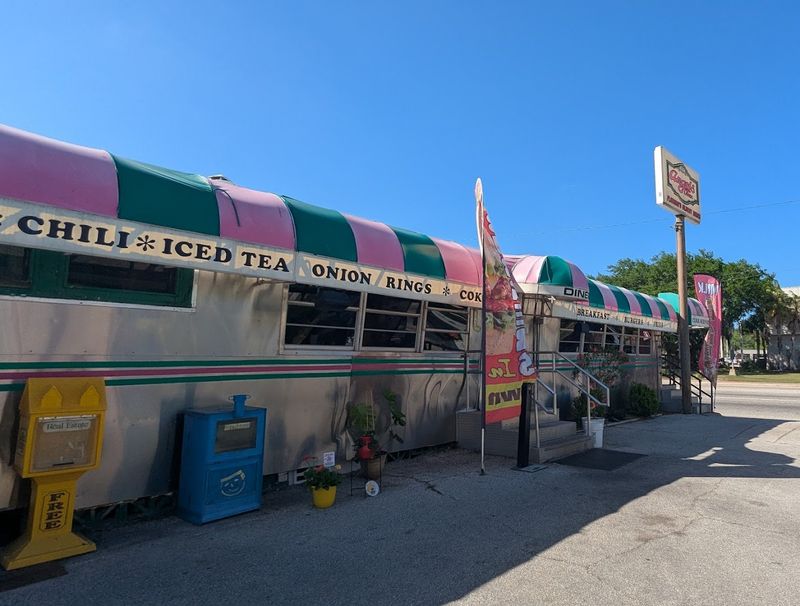 Angel's Dining Car (Palatka)