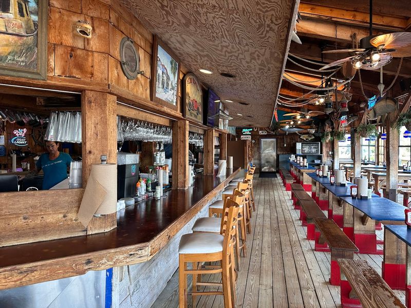 Phillippi Creek Village Restaurant & Oyster Bar (Sarasota)