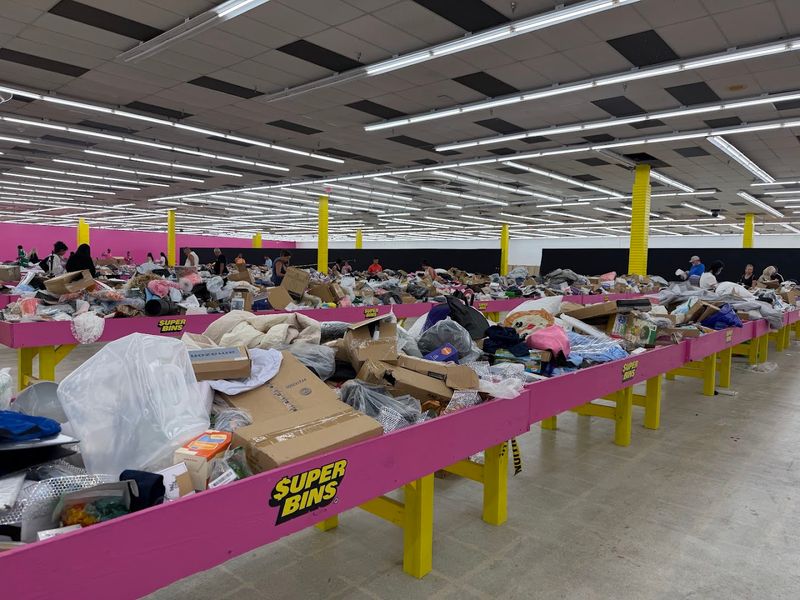 The Massive Space That Used to Be Bed Bath & Beyond