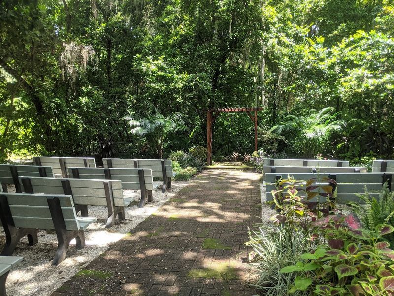 Shaded Trails Wind Through 25 Acres