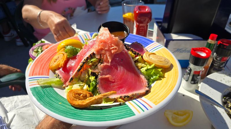 Fresh Mahi Sandwiches That Convert Visitors