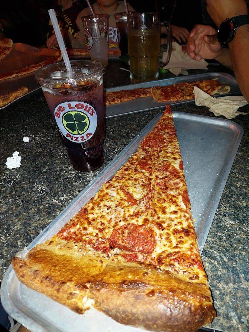 Big Lou's Pizza (San Antonio, FL)