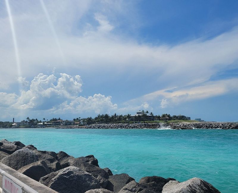 Snorkeling Spots Near Rocks and Mangroves
