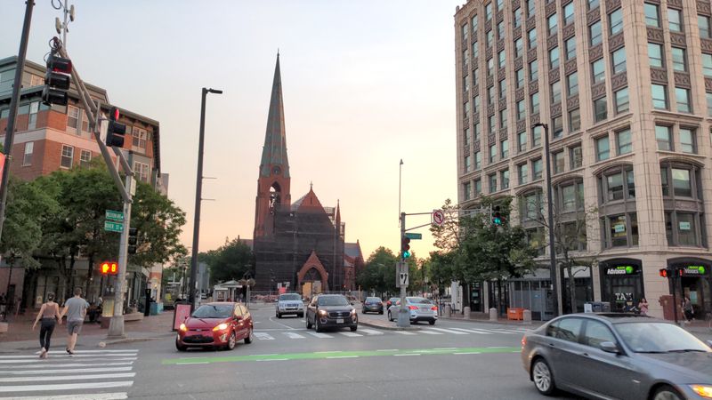 Seaside Avenue (Central Square) – Seaside